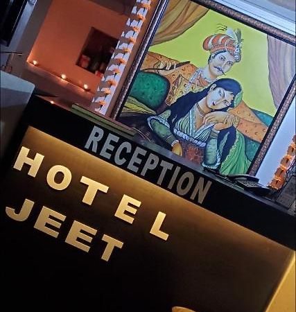 Hotel Jeet Agra  Exterior photo